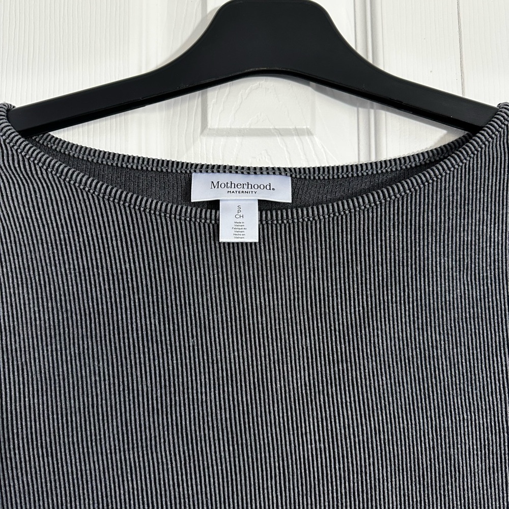 Gray Maternity Top - Picture 2 of 3